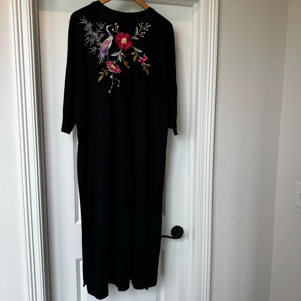 Johnny Was XL Embroidered Tunic Dress Black Floral Bird Boho Midi/Maxi - Picture 3 of 8